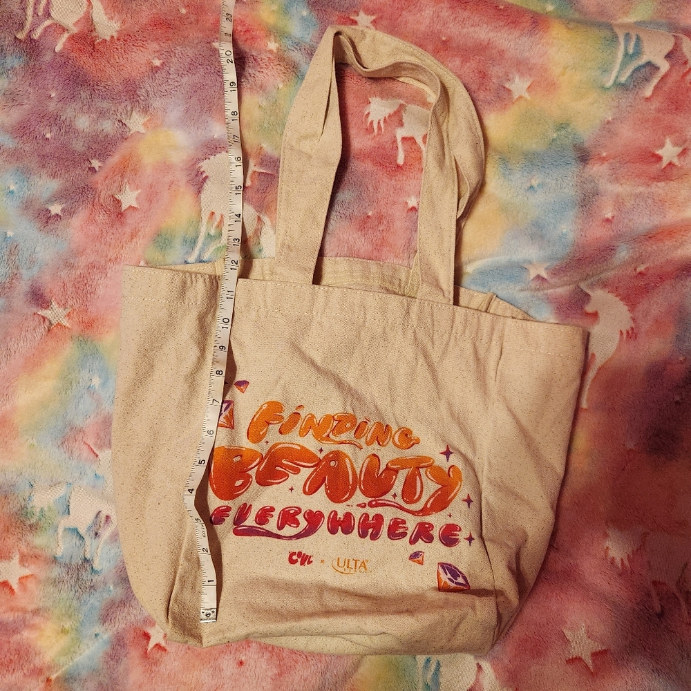 Finding Beauty Everywhere Canvas Tote Bag